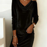 Nádia – Volné Sametové Šaty