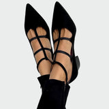 Adéla – Elegantní Lodičky s Špičatou Špičkou a Pásky