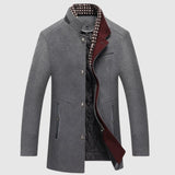 Tomáš – Elegantní Kabát