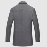 Tomáš – Elegantní Kabát