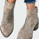 Adéla – Kotníkové Boty s Hroty