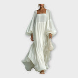 Sofie – Lehké Šaty s Rafinovanou Minimalistickou Estetikou