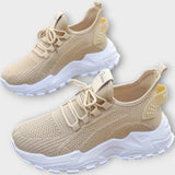 Adéla – Elegantní Sportovní Boty s Moderním Designem