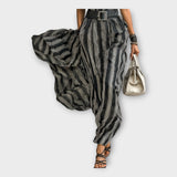 Adéla – Dlouhé Šaty s Minimalistickou a Rafinovanou Estetikou