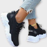 Adéla – Elegantní Sportovní Boty s Moderním Designem