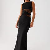 Lena – Maxi Šaty s Decentními Výřezy a Šněrováním