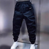 Adéla – Sportovní Kalhoty s Elegantními Detaily