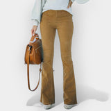 Adéla – Vysoké Kalhoty se Širokými Nohavicemi