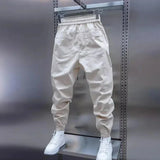 Adéla – Sportovní Kalhoty s Elegantními Detaily