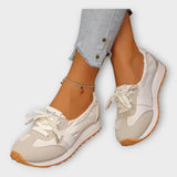 Adéla – Elegantní Sportovní Boty s Nadčasovým Stylem