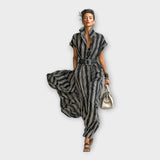 Adéla – Dlouhé Šaty s Minimalistickou a Rafinovanou Estetikou