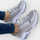 Adéla – Boty na Procházku