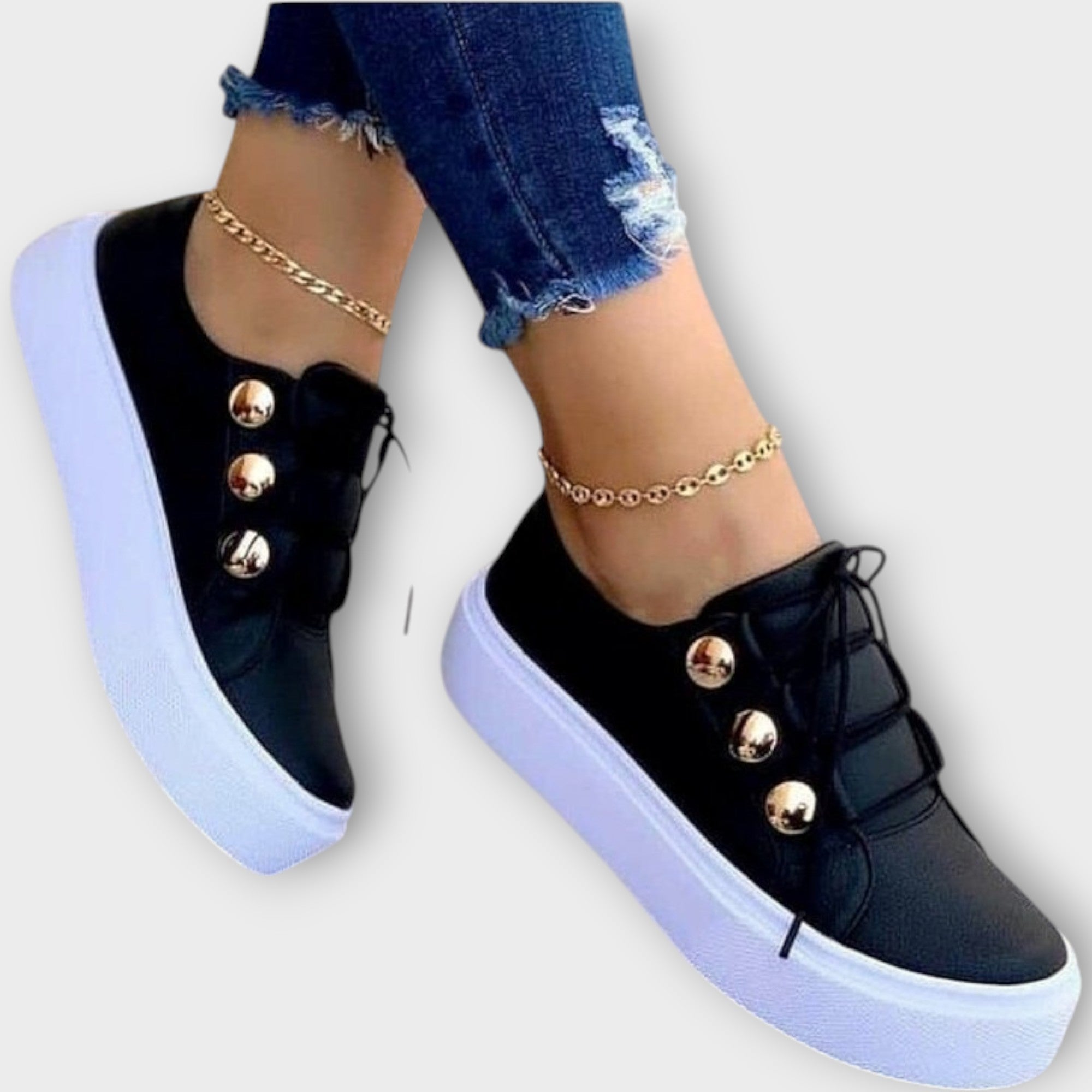 Adéla – Elegantní Sneakers s Minimalistickým Designem