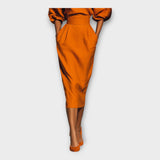 Sofie – Elegantní Šaty s Rafinovaným Designem a Minimalistickou Estetikou