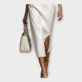 Adéla – Šaty s Rafinovanými Vyšívanými Detaily