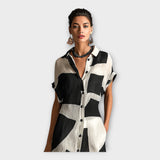 Anna – Elegantní Dlouhé Šaty s Moderním Designem a Nadčasovou Elegancí