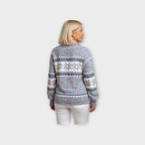 Adéla – Svetr s Klasickým Designem